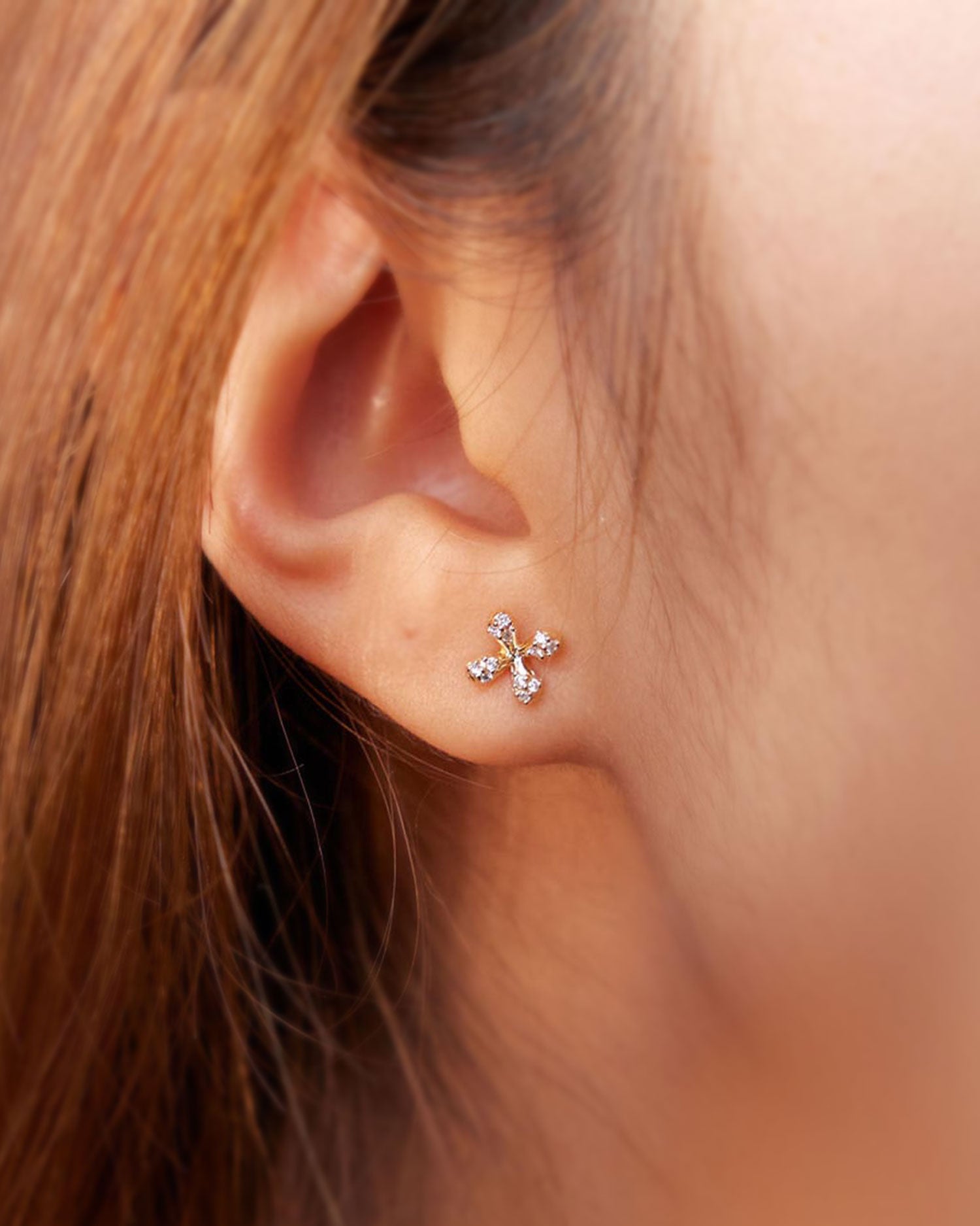 Wildflowers Mini Diamond Stud Earrings - Yellow Gold