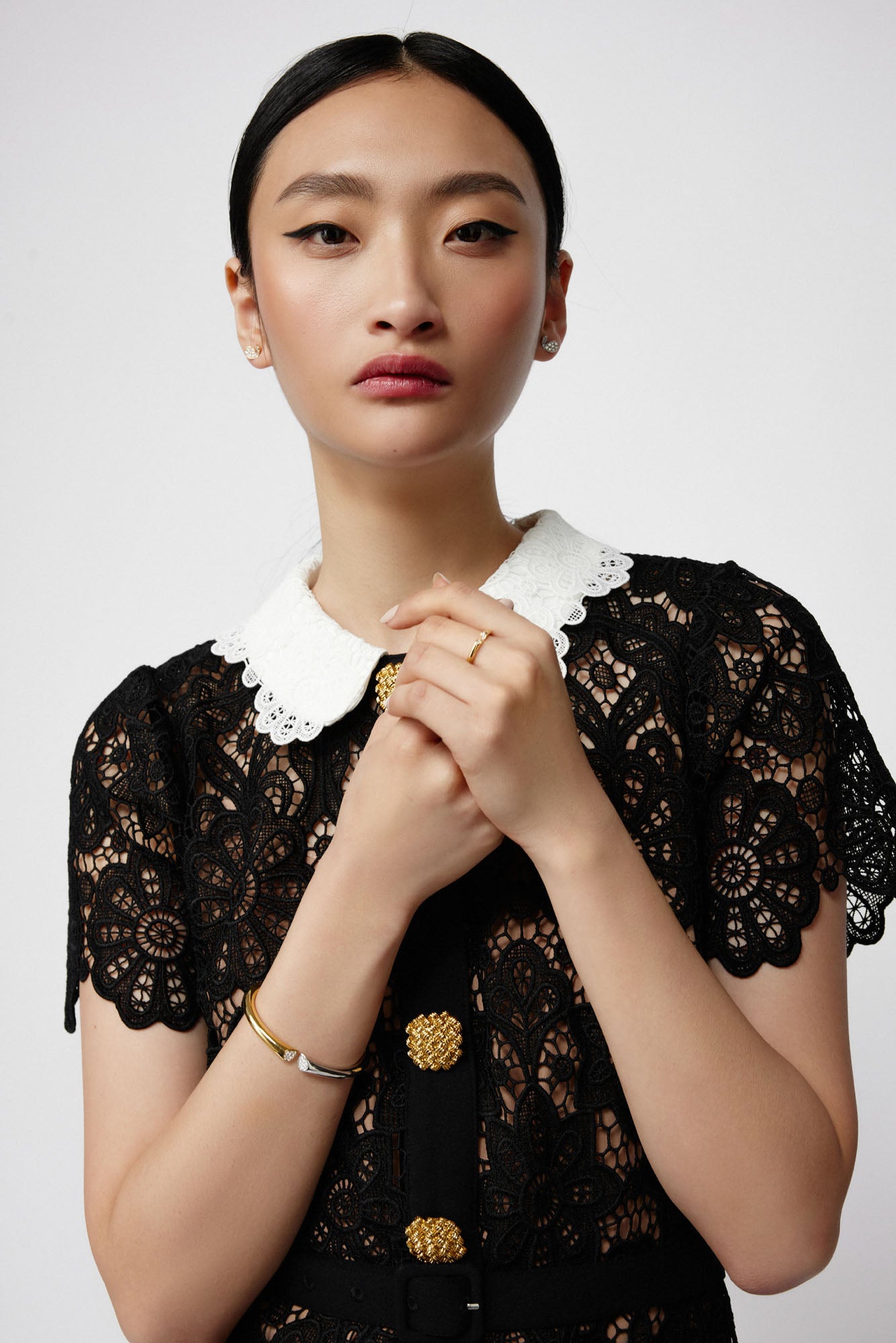 Whispers of Love Slim Diamond Ring - Yellow Gold