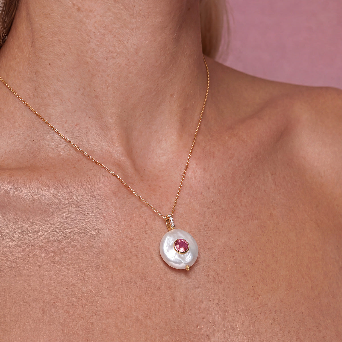 Gemdrops Coin Pearl Charm - Ruby