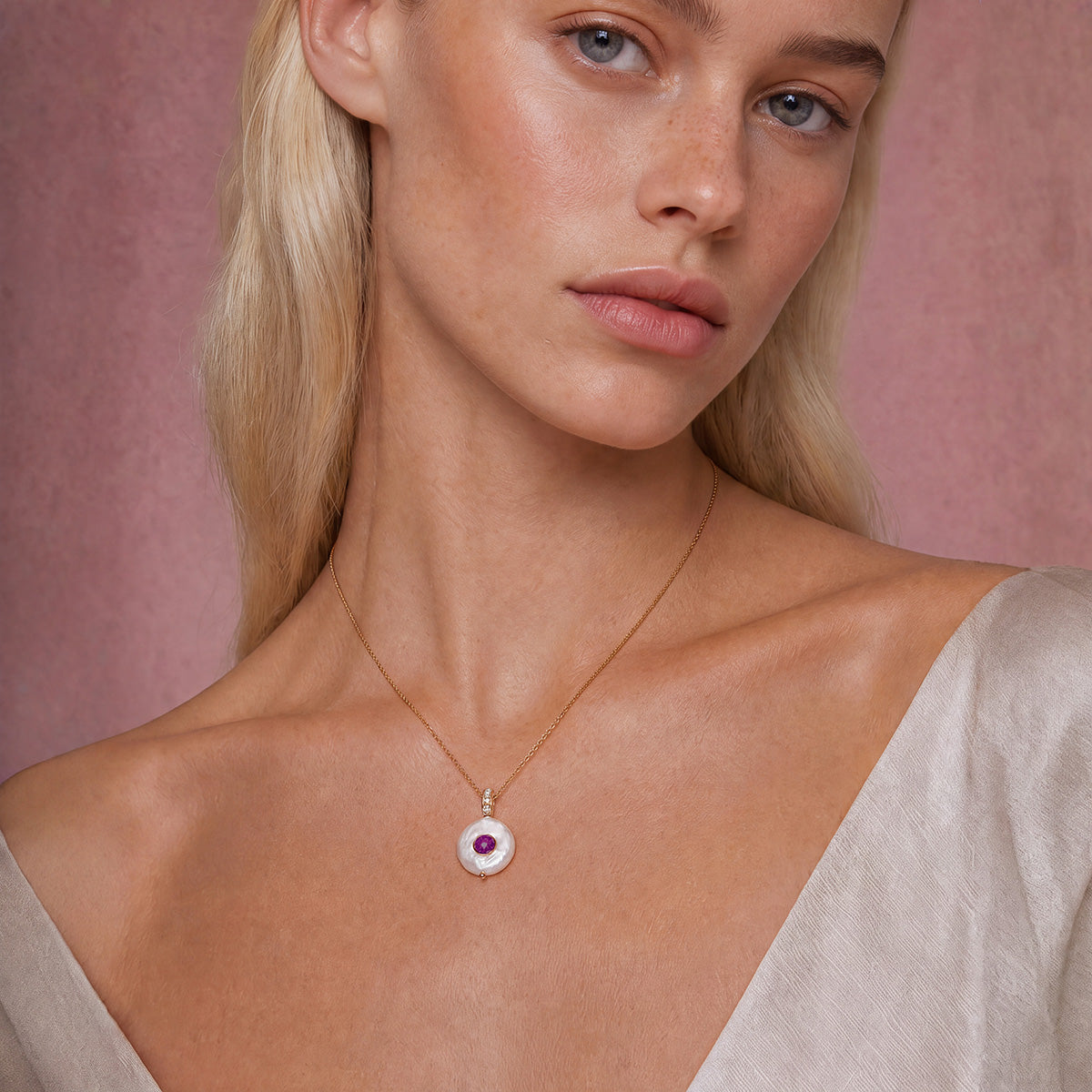 Gemdrops Coin Pearl Charm - Amethyst