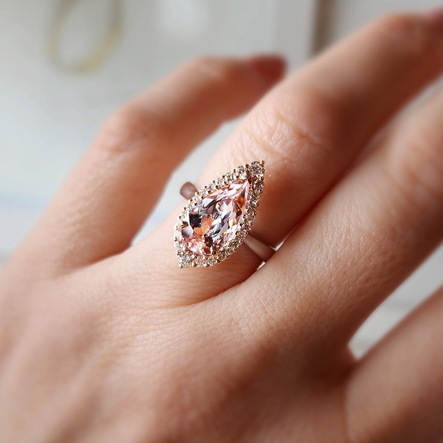 NWOT fabulous halo faux morganite cocktail ring store estimated 7 #0656