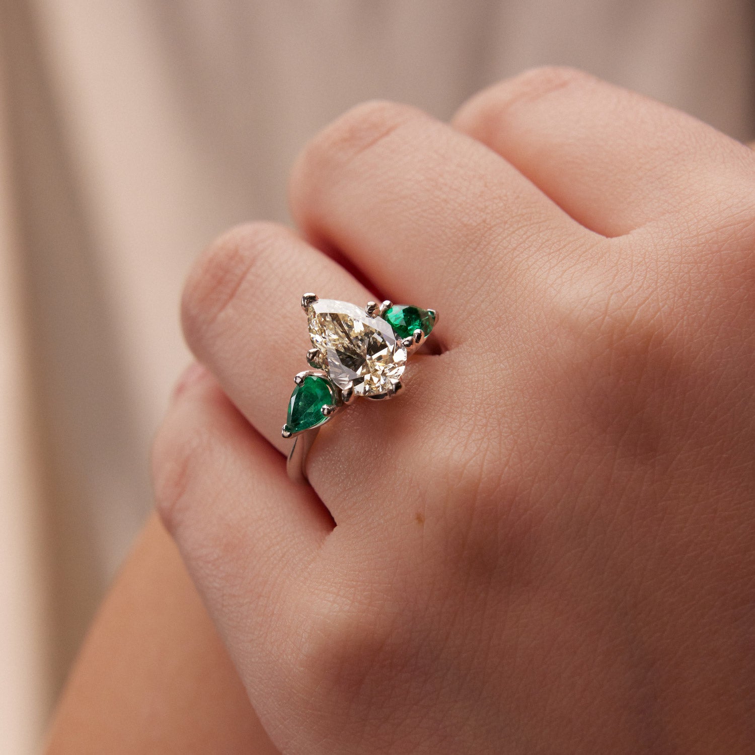 BELLE ÉPOQUE RING - EMERALD