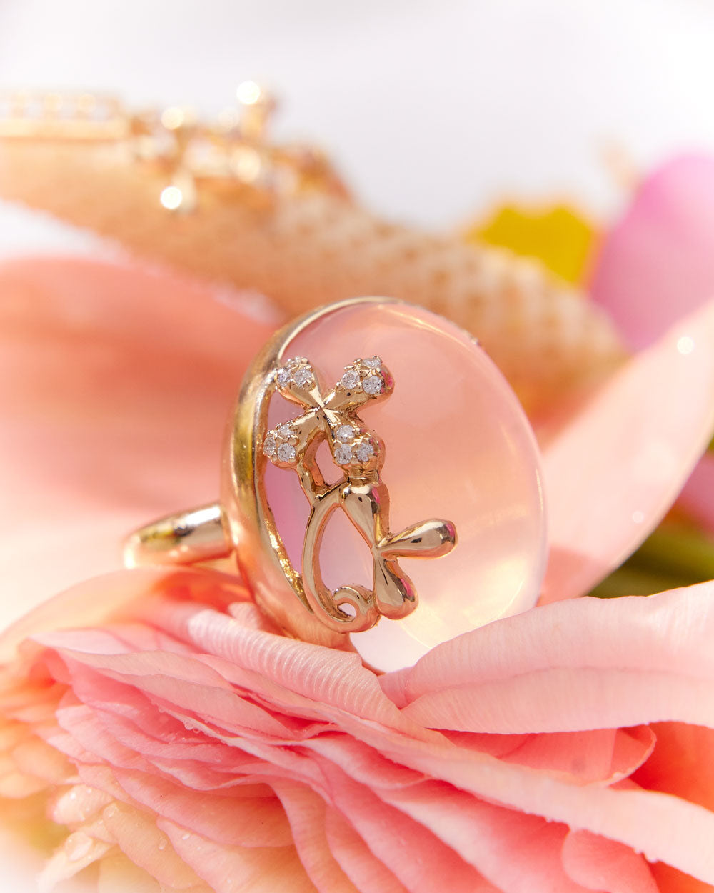 Wildflowers Dome Rose Quartz & Diamond Ring - Yellow Gold