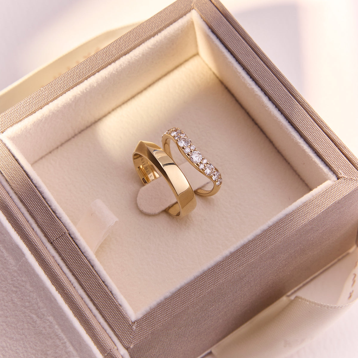 ARC DIAMOND WEDDING BAND - SOLD